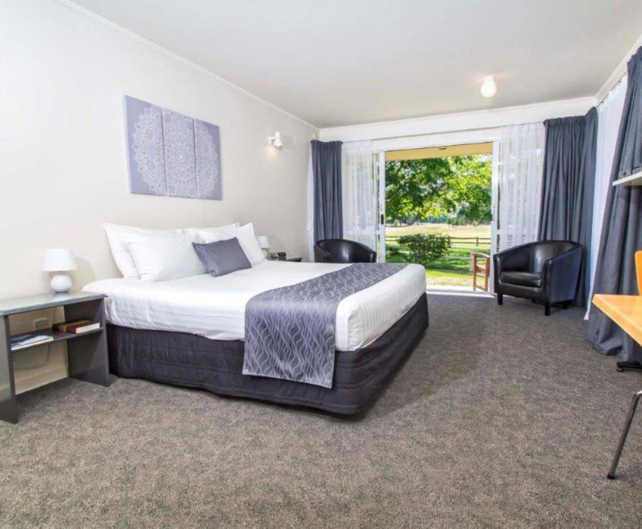 Lake Dunstan Motel Cromwell Esterno foto